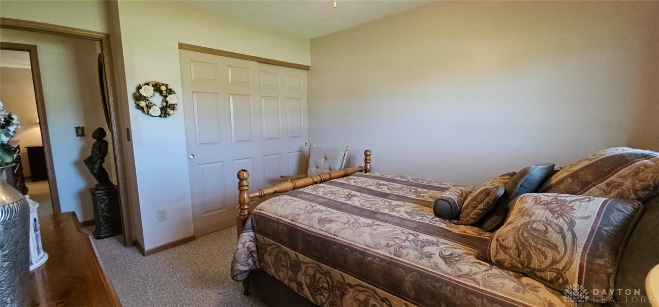 121 Meadowbrook Drive, Eaton, Ohio image 16