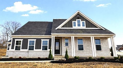 Photo of 3604 Cypress Pointe Drive, Bellbrook, OH 45305 (MLS # 948379)