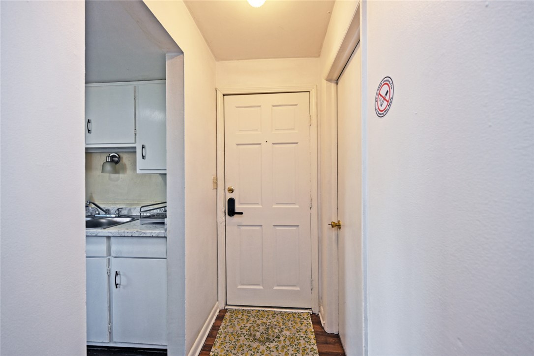 1124 Case Court
