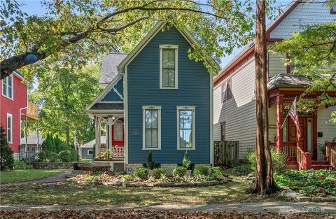 Photo of 113 Mcdaniel Street, Dayton, OH 45405 (MLS # 946452)