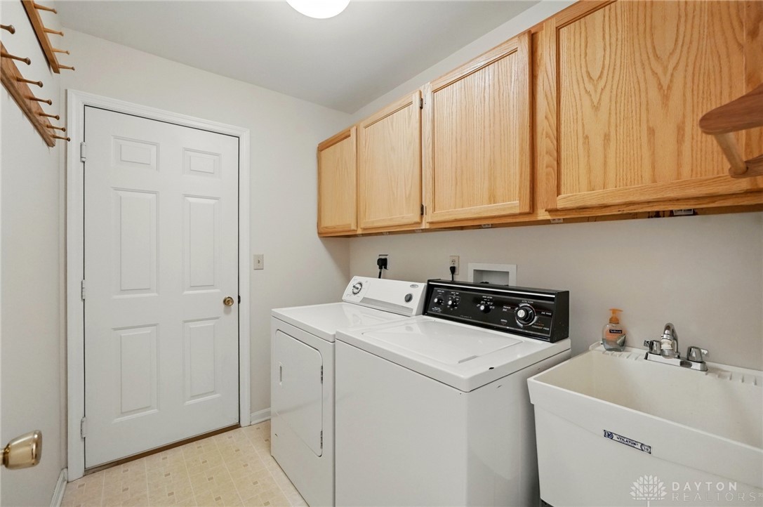 6319 Winding Way, Maineville, Ohio image 27