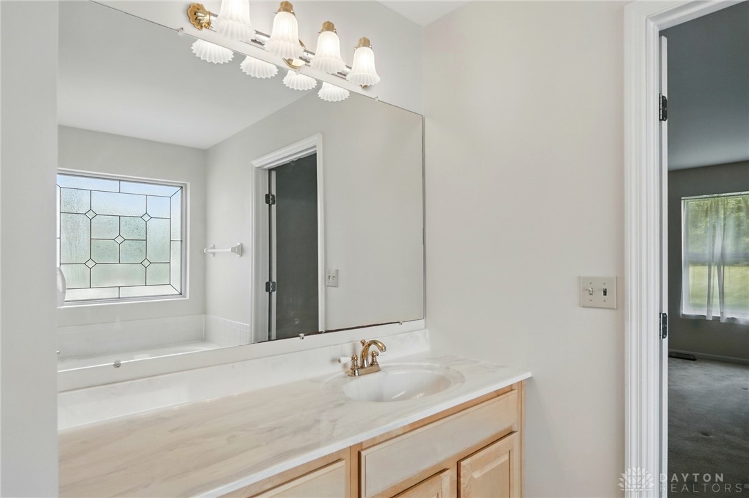 6319 Winding Way, Maineville, Ohio image 34