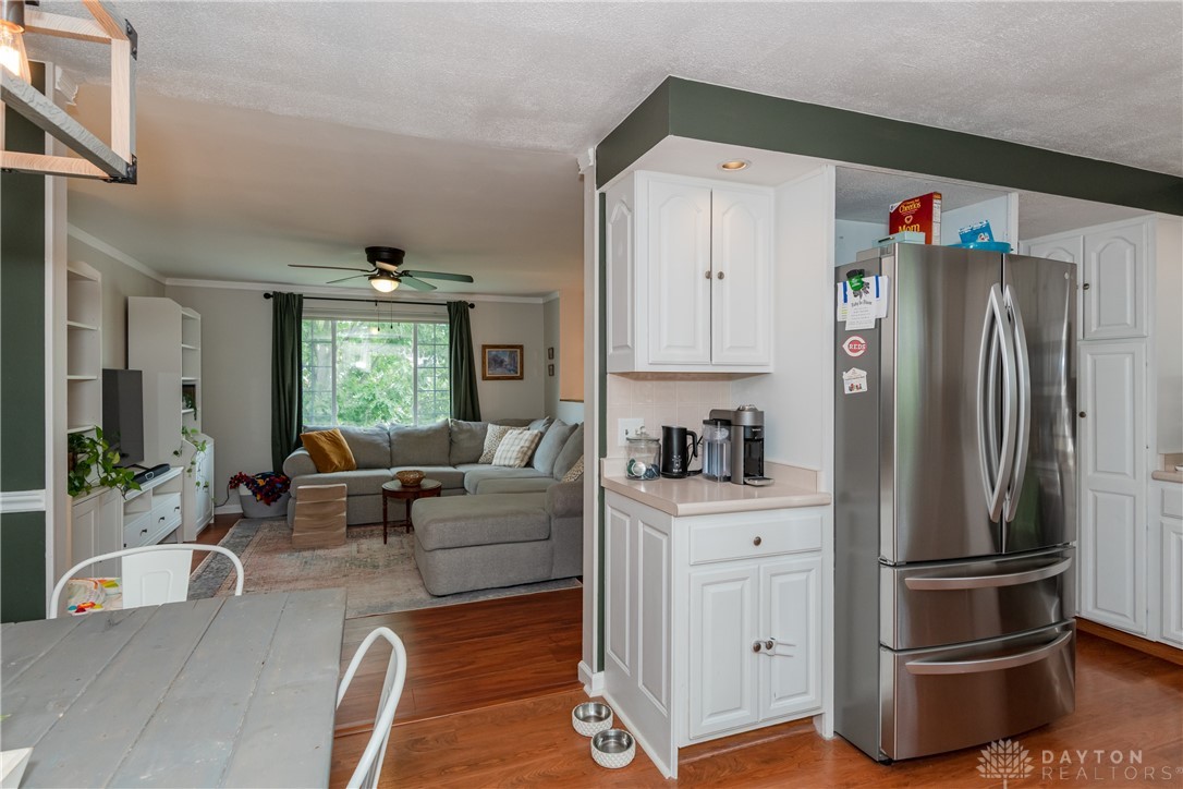 9558 Copper Creek Court, Miamisburg, Ohio image 10