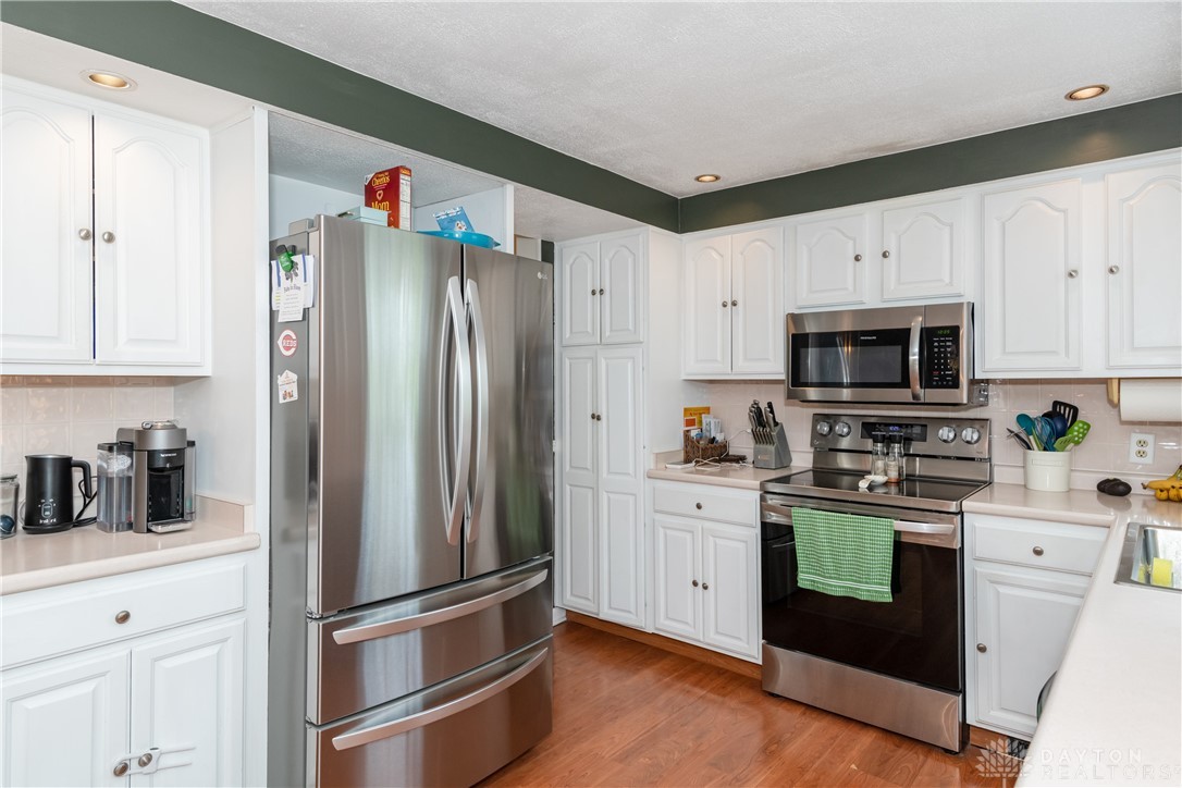 9558 Copper Creek Court, Miamisburg, Ohio image 11