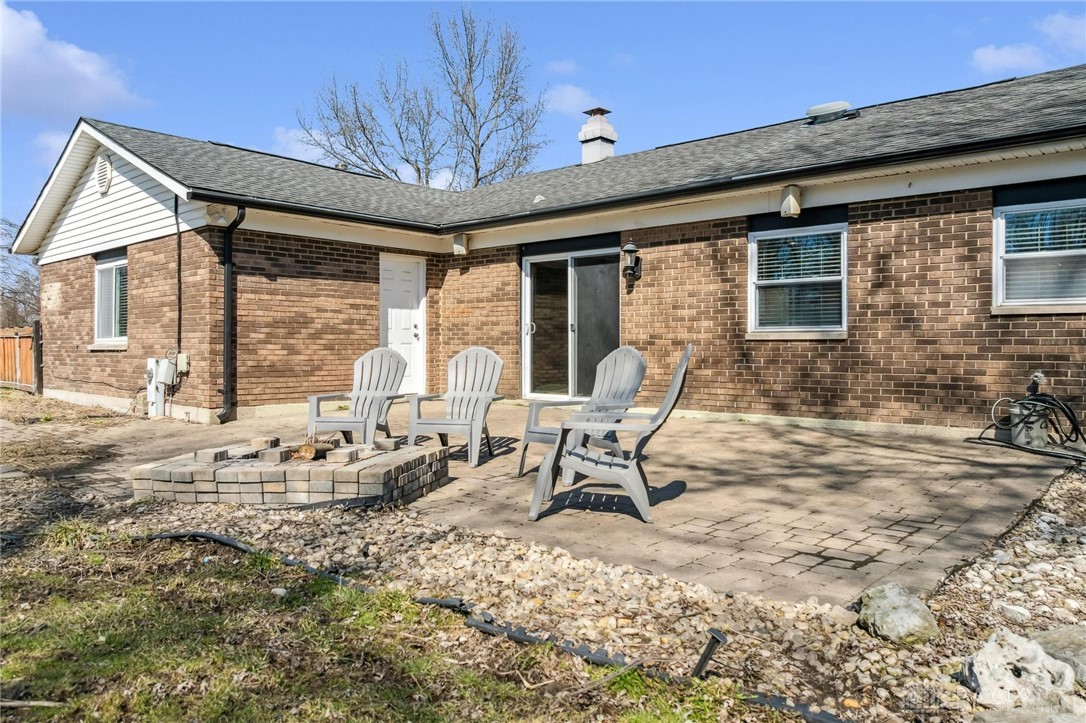 3051 Maginn Drive, Beavercreek, Ohio image 9