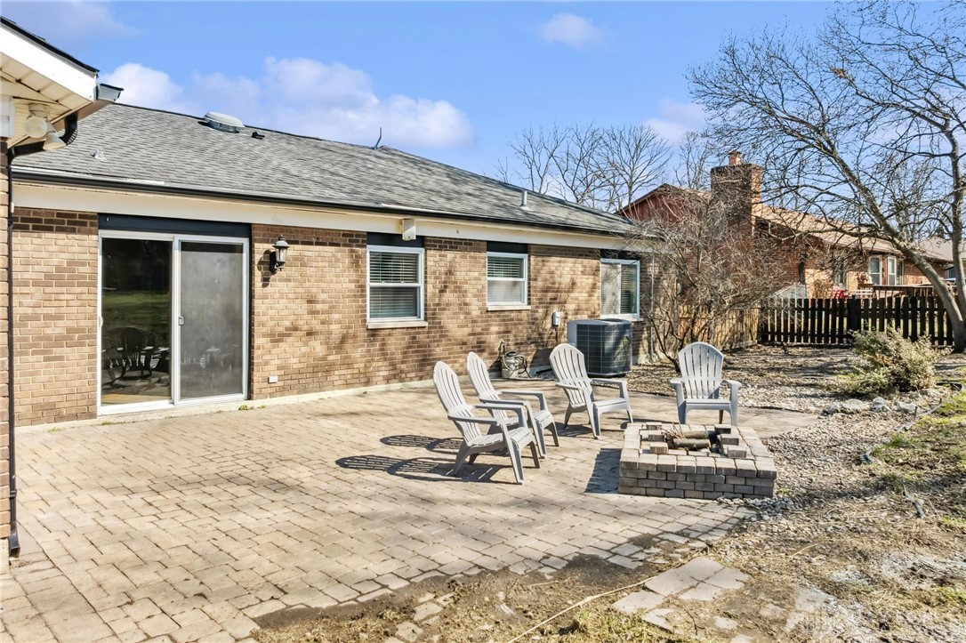 3051 Maginn Drive, Beavercreek, Ohio image 10