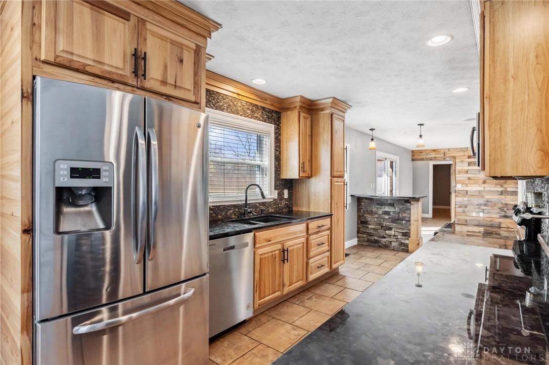 3051 Maginn Drive, Beavercreek, Ohio image 21