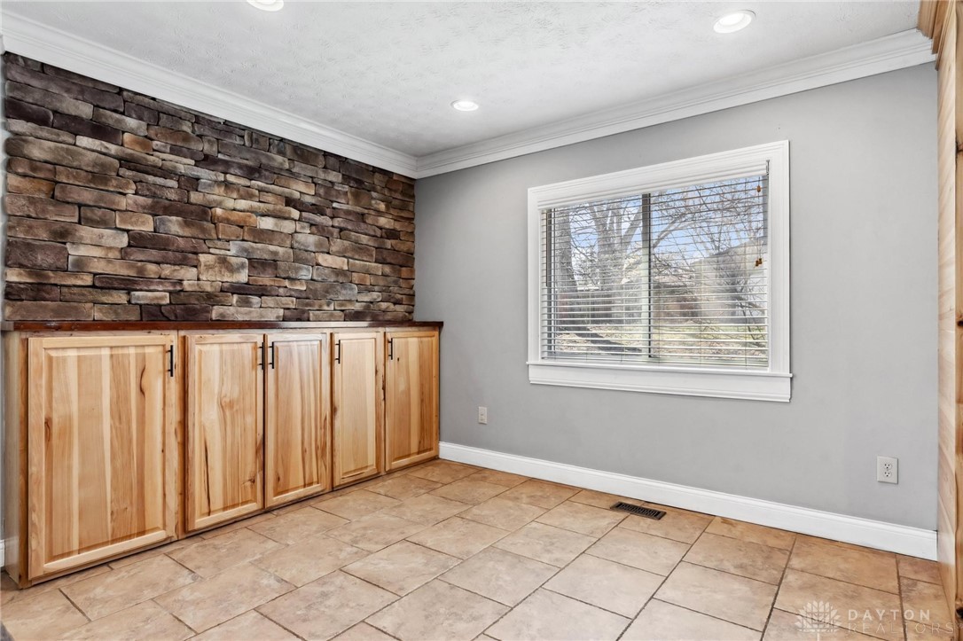 3051 Maginn Drive, Beavercreek, Ohio image 19