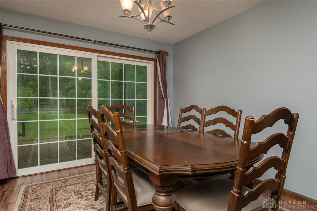 2721 Bahns Drive, Beavercreek, Ohio image 13