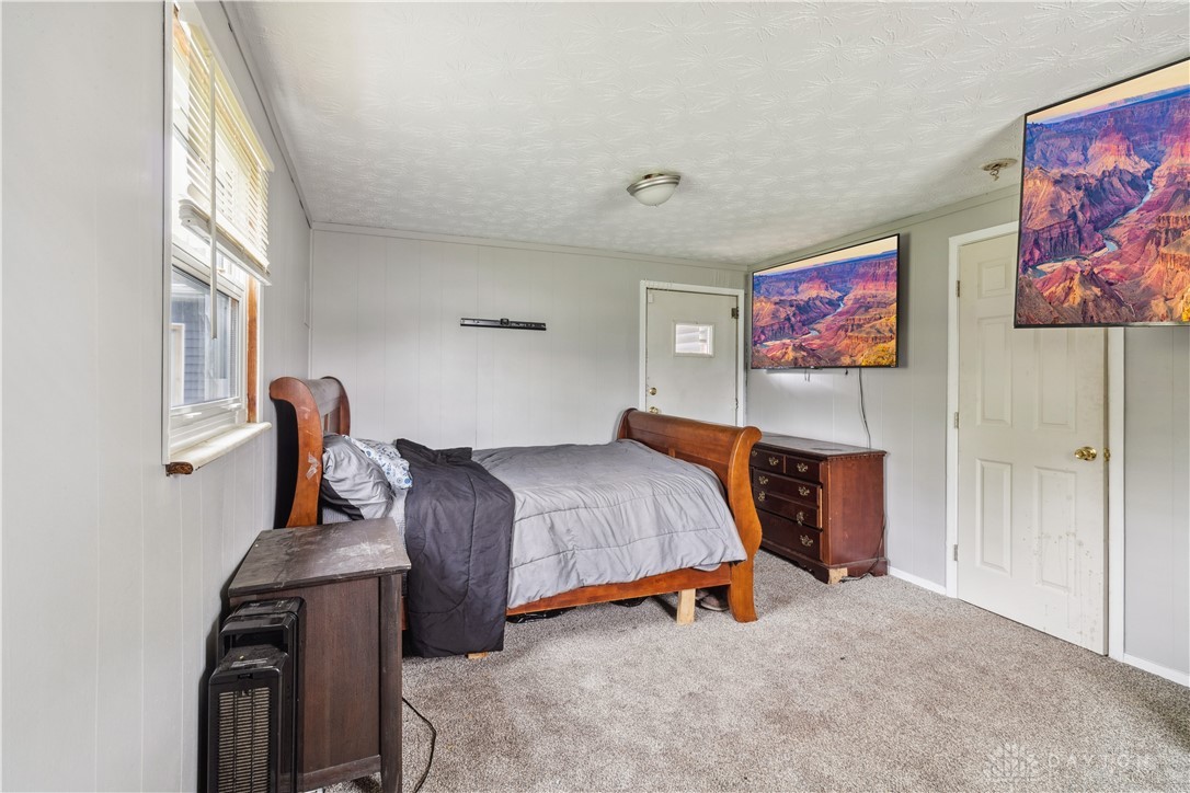 705 Flintridge Drive, Fairborn, Ohio image 12