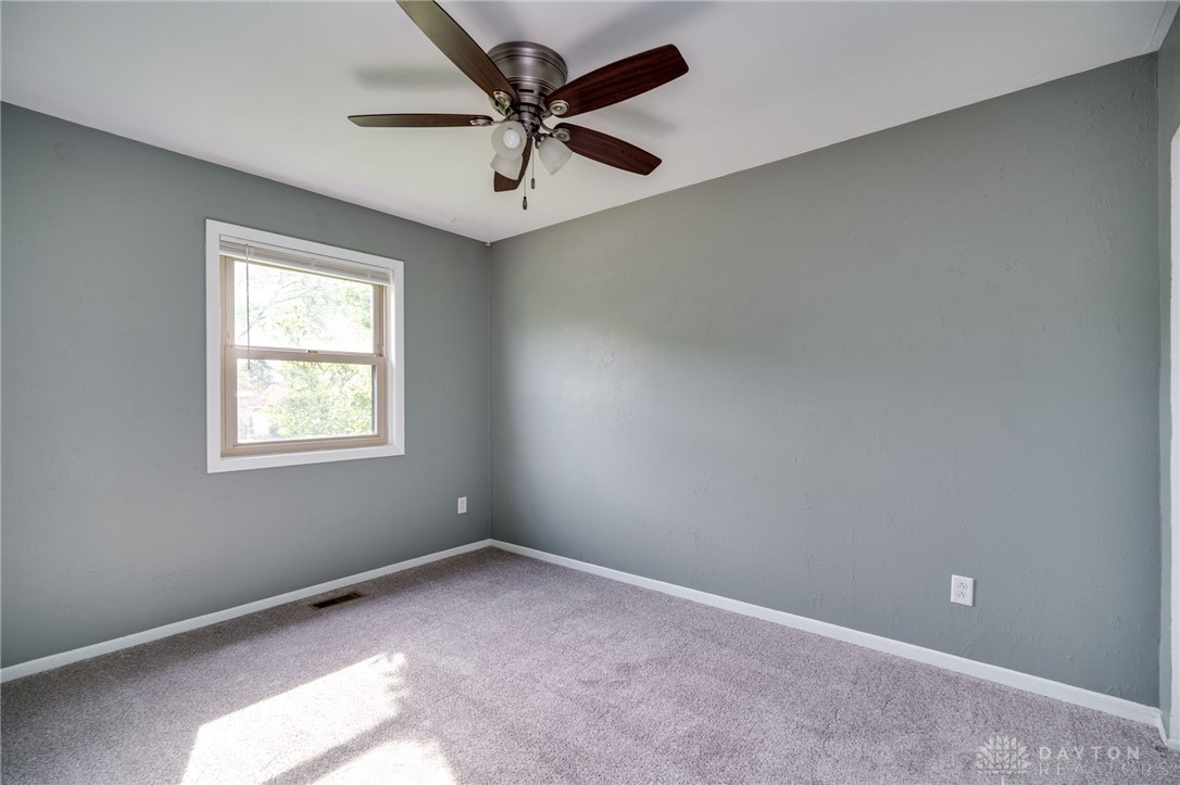 158 Upper Hillside Drive, Bellbrook, Ohio image 13