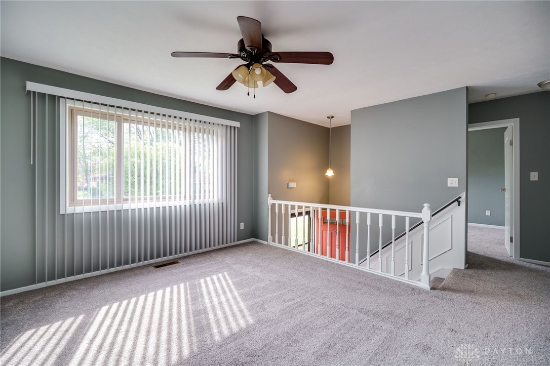 158 Upper Hillside Drive, Bellbrook, Ohio image 5