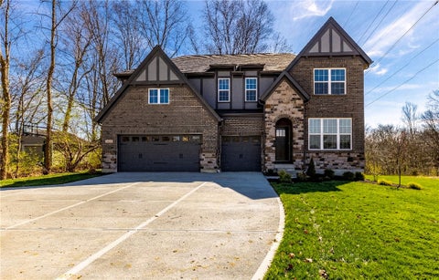 Photo of 8469 Fields Ertel Road, Symmes Twp, OH 45249 (MLS # 965077)