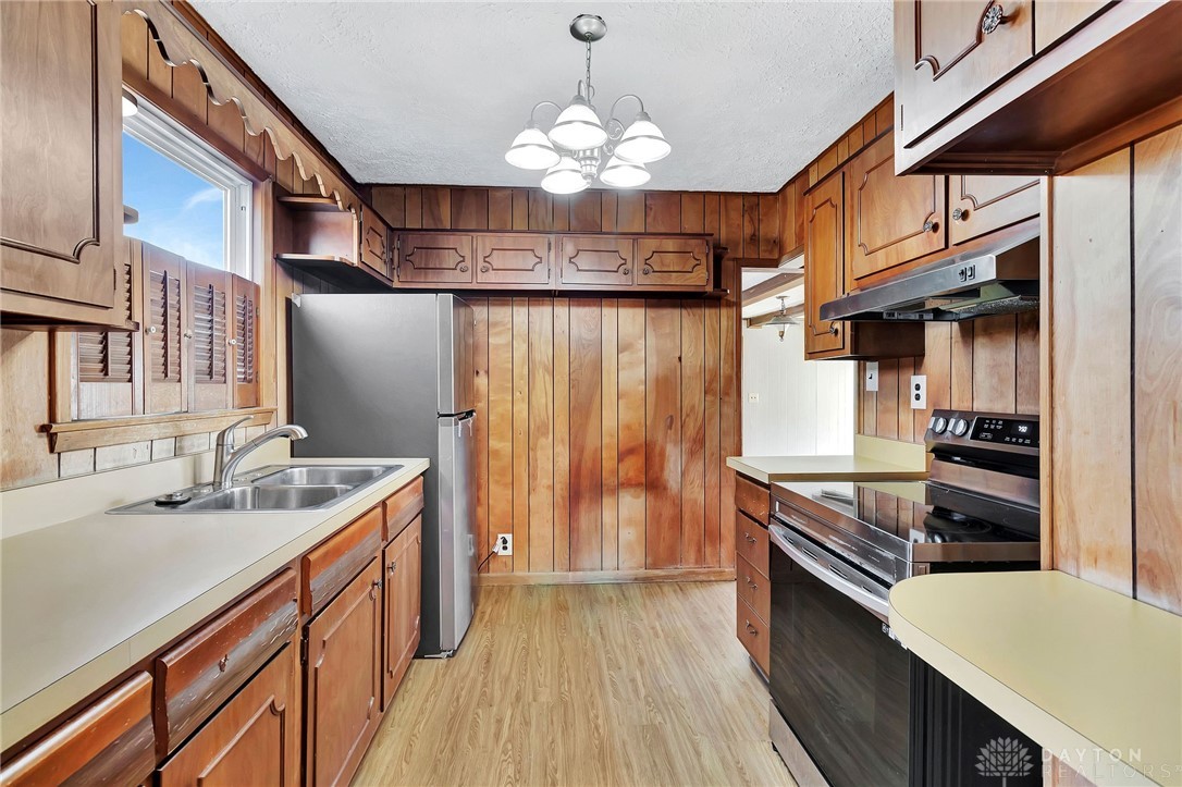 543 W Market Street, Germantown, Ohio image 12