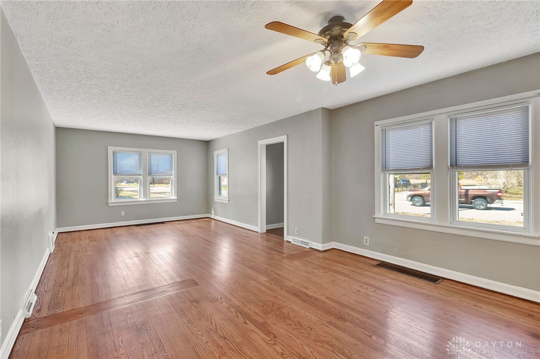 543 W Market Street, Germantown, Ohio image 6