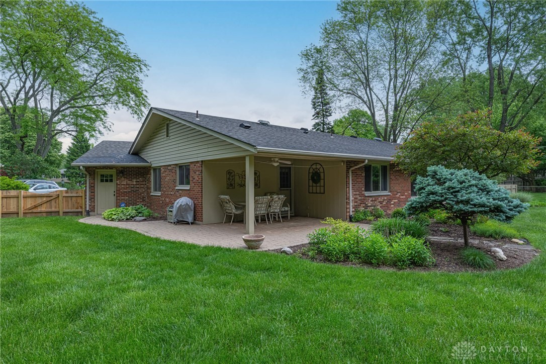 5374 Oak Bend Circle, Kettering, Ohio image 29