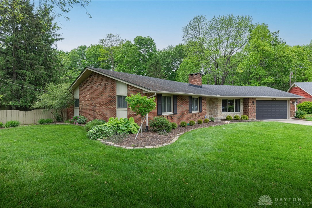5374 Oak Bend Circle, Kettering, Ohio image 34