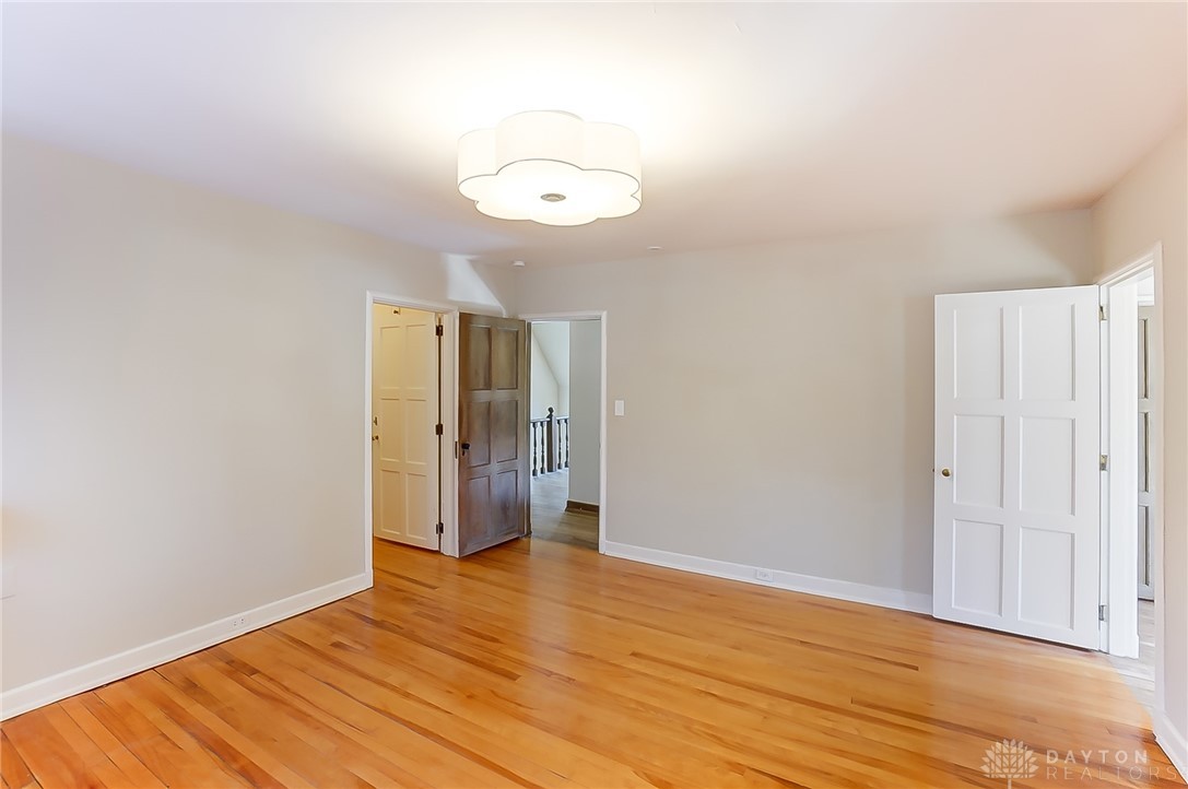 1515 Woodstock Drive, Oakwood, Ohio image 30
