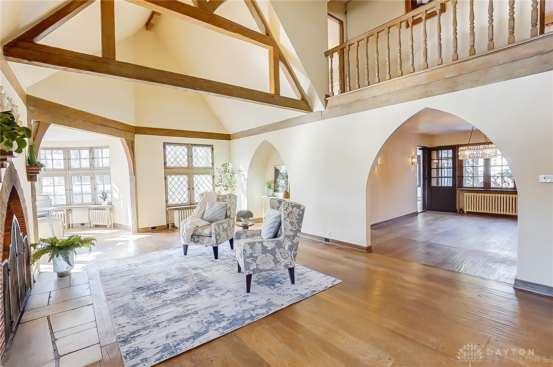 1515 Woodstock Drive, Oakwood, Ohio image 4