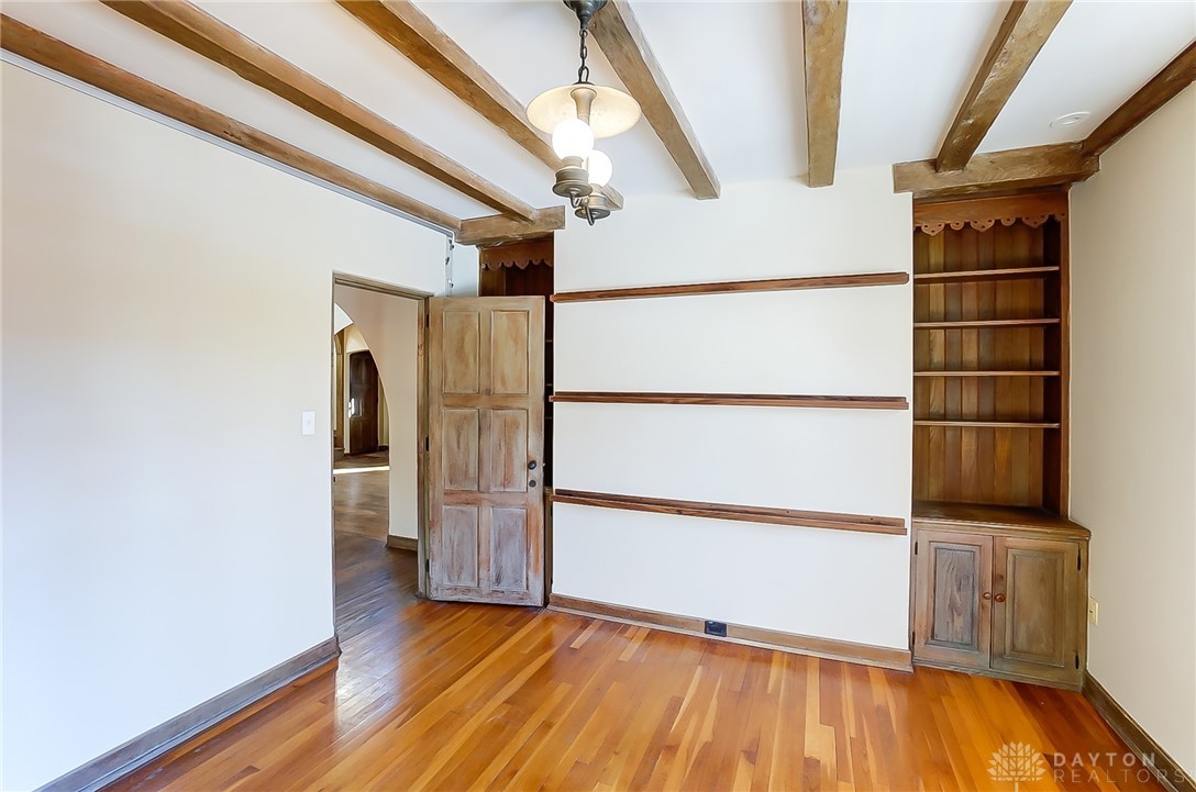 1515 Woodstock Drive, Oakwood, Ohio image 13