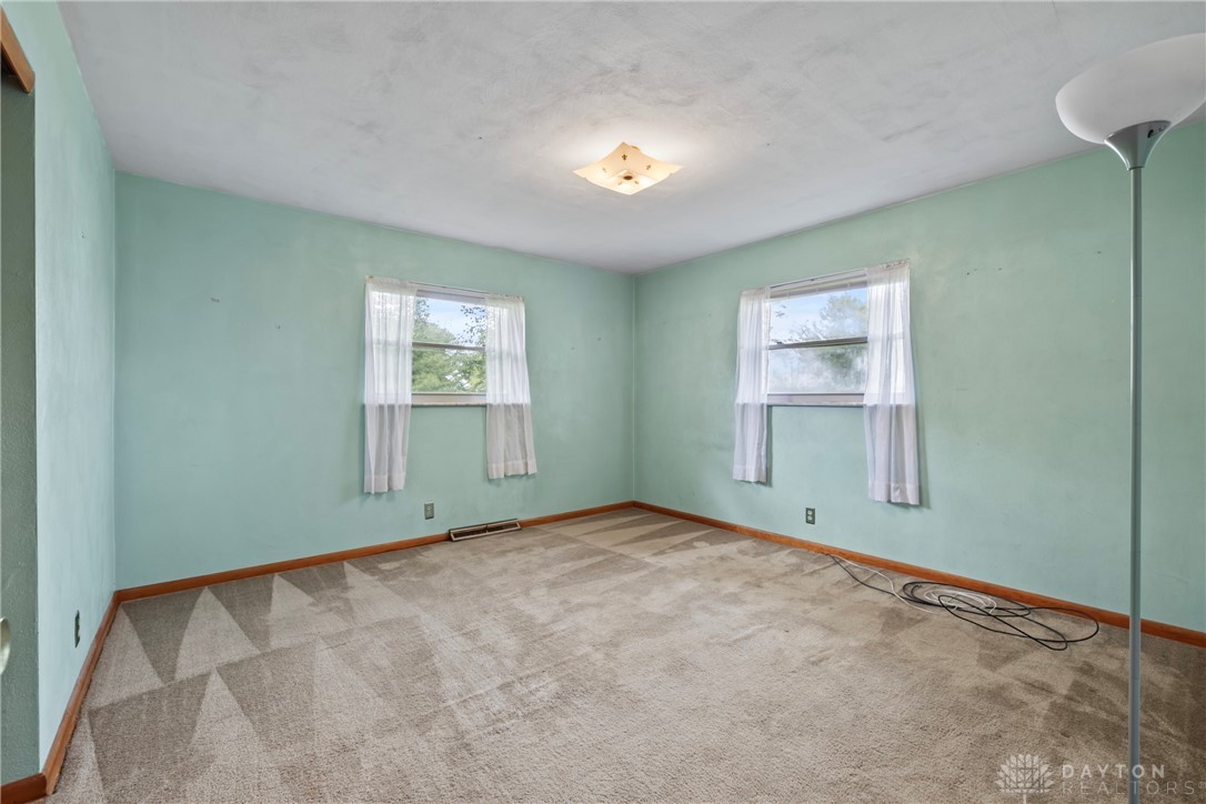 3322 W Jackson Road, Springfield, Ohio image 18