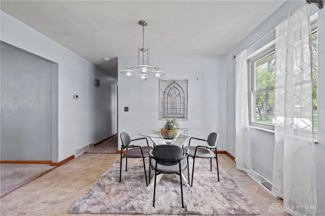 3322 W Jackson Road, Springfield, Ohio image 10