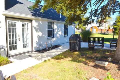 Tiny photo for 522 W North Street, Piqua, OH 45356 (MLS # 945435)
