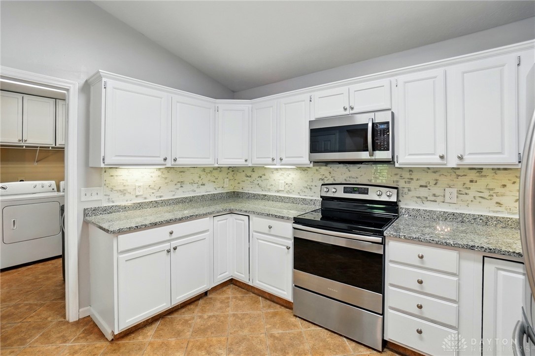 3 Pheasant Run Circle, Springboro, Ohio image 11