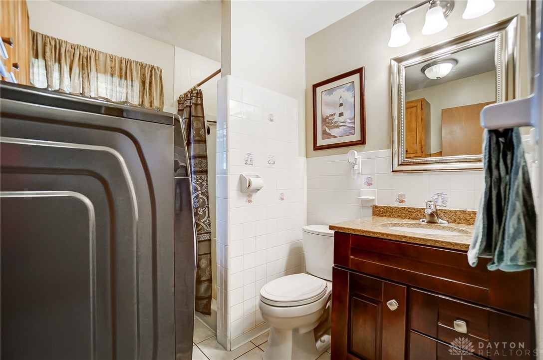 2035 Deweese Road, Troy, Ohio image 35