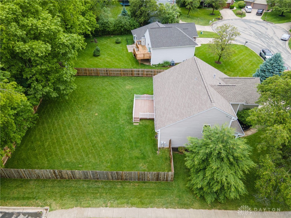 2465 Dewpoint Circle, Fairborn, Ohio image 49