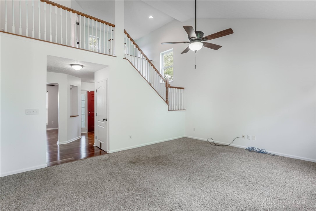 2465 Dewpoint Circle, Fairborn, Ohio image 12