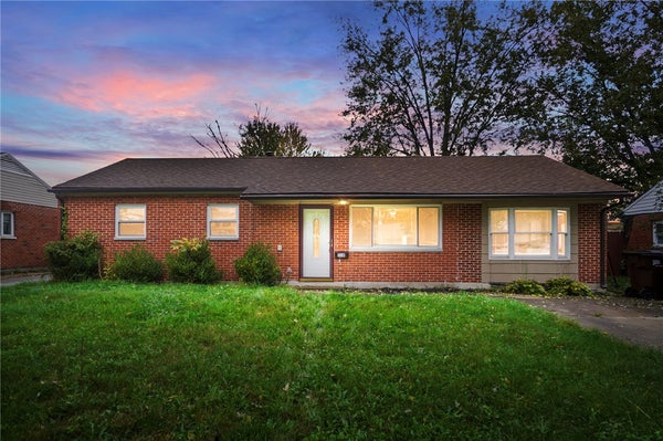 310 LANG CT, ENGLEWOOD, OH 45322 - Image cc3442fda145da3d8612ebe766c1c25d/2253388759