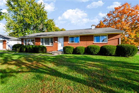 Photo of 1821 Kruss Avenue, Kettering, OH 45429 (MLS # 970749)