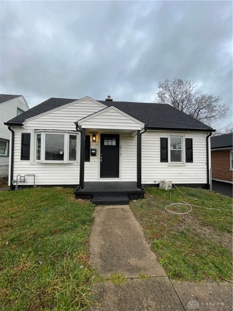 Photo of 3717 Dandridge Avenue, Dayton, OH 45402 (MLS # 948730)