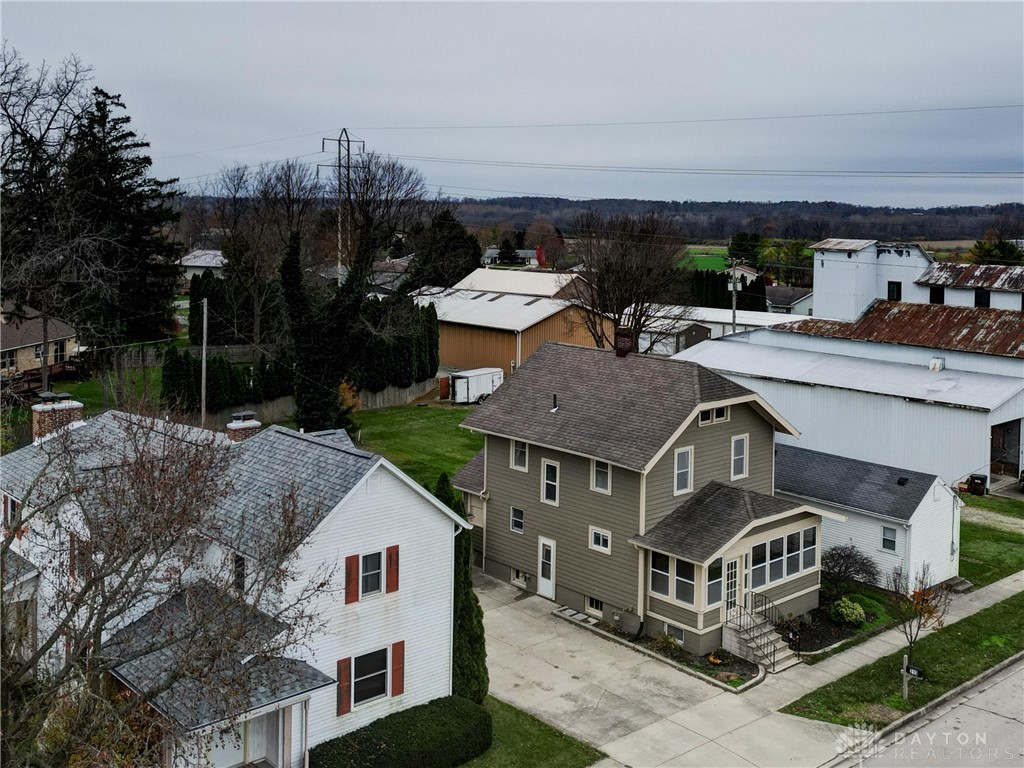 213 W Monument Street, Pleasant Hill, Ohio image 4