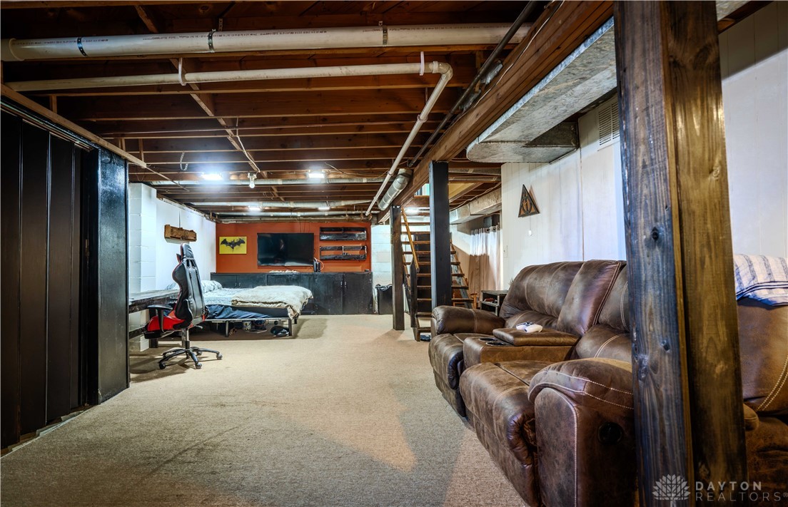 West Alexandria, Ohio 45381, United States, 3 Bedrooms Bedrooms, ,2 BathroomsBathrooms,Residential,Active,219241