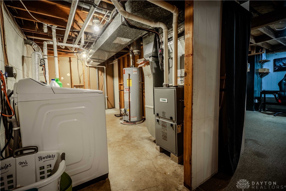 West Alexandria, Ohio 45381, United States, 3 Bedrooms Bedrooms, ,2 BathroomsBathrooms,Residential,Active,219241