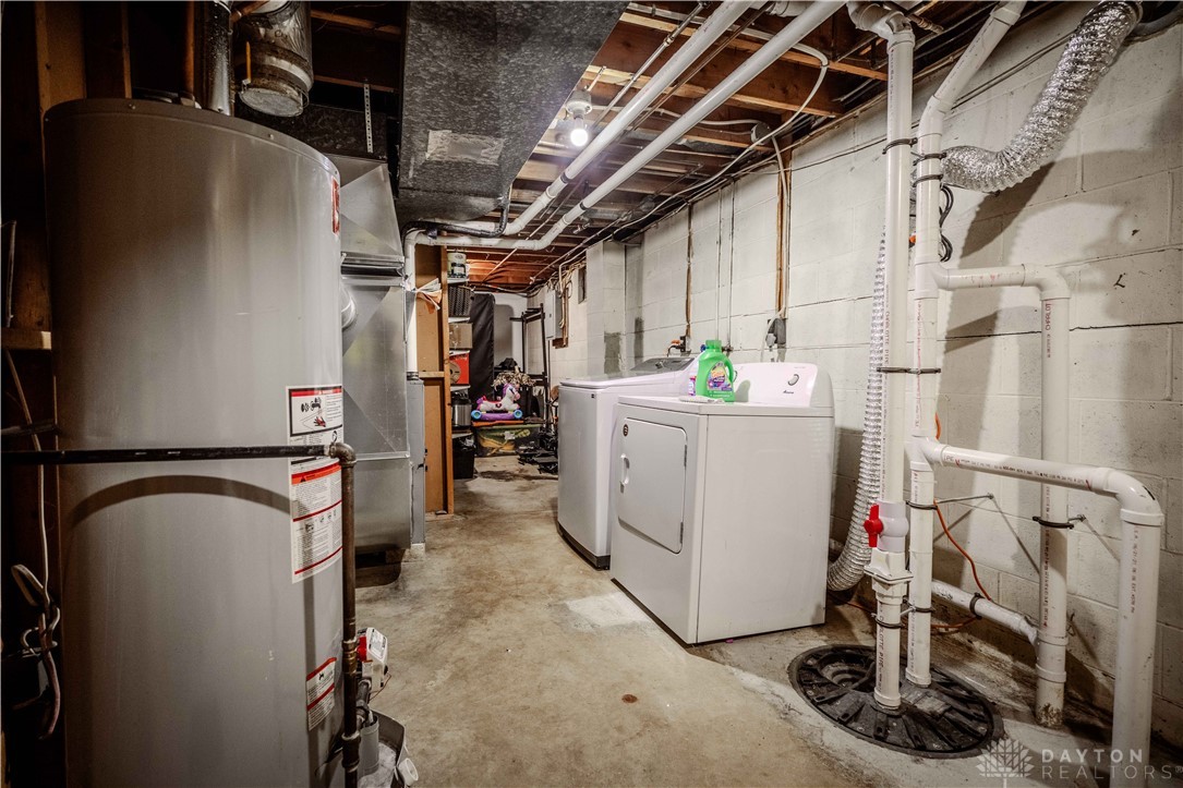 West Alexandria, Ohio 45381, United States, 3 Bedrooms Bedrooms, ,2 BathroomsBathrooms,Residential,Active,219241