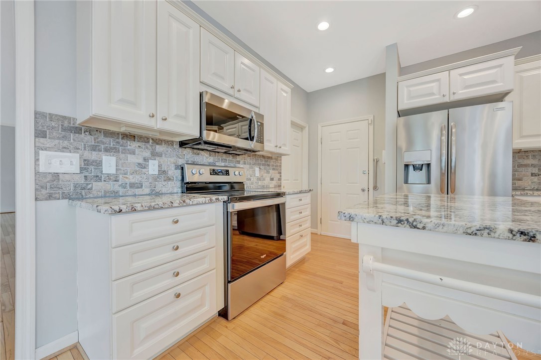 2773 Mill Pond Court, Hamilton, Ohio image 16