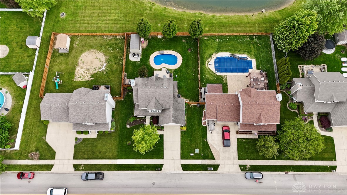 5831 Ridgewood Road