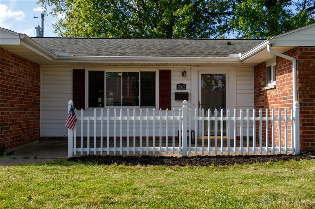 1862 Connecticut Drive, Xenia, Ohio image 3