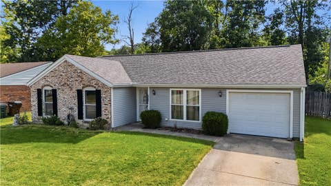 Homes For Sale - 2262 Chapel Drive<br/> Fairborn, OH 45324