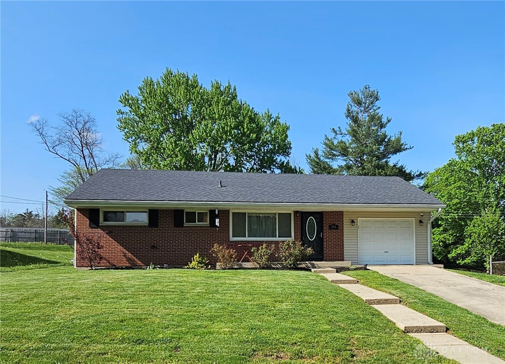 390 W Hendricks Street, Camden, Ohio image 2
