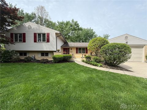 2272 Whispering Willow Circle Kettering OH 45440