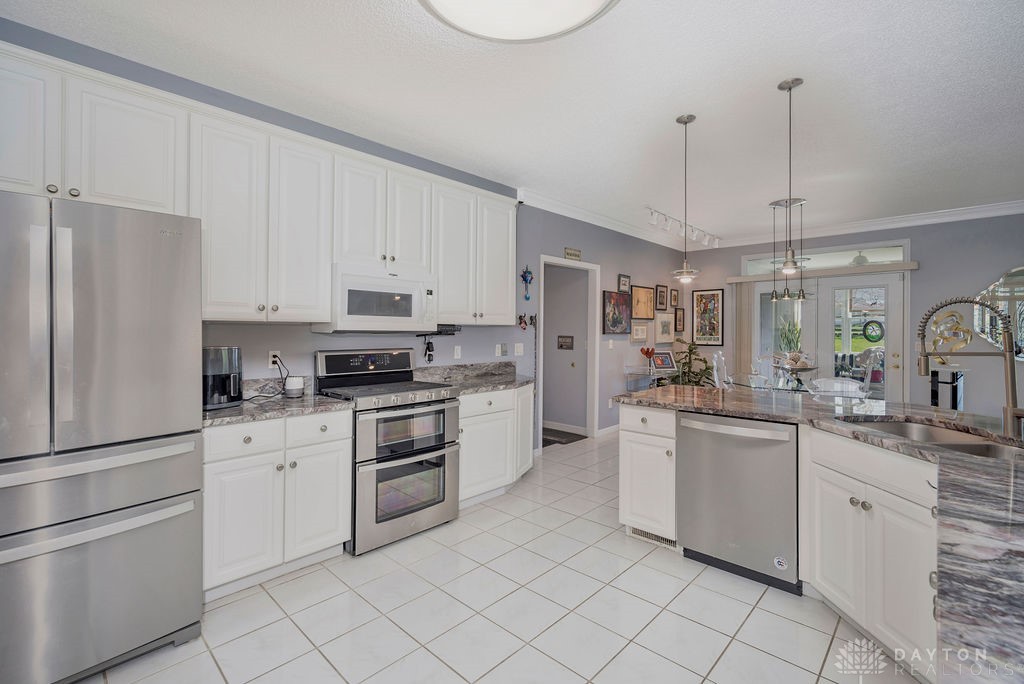 1668 Nichole Court, Hamilton, Ohio image 22