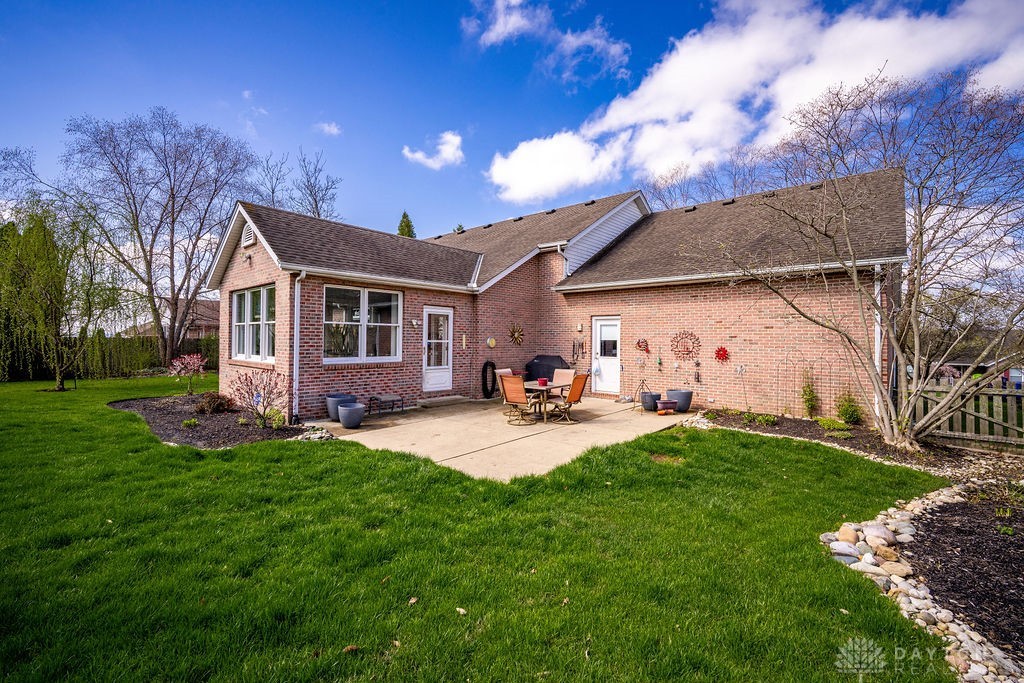 1668 Nichole Court, Hamilton, Ohio image 40