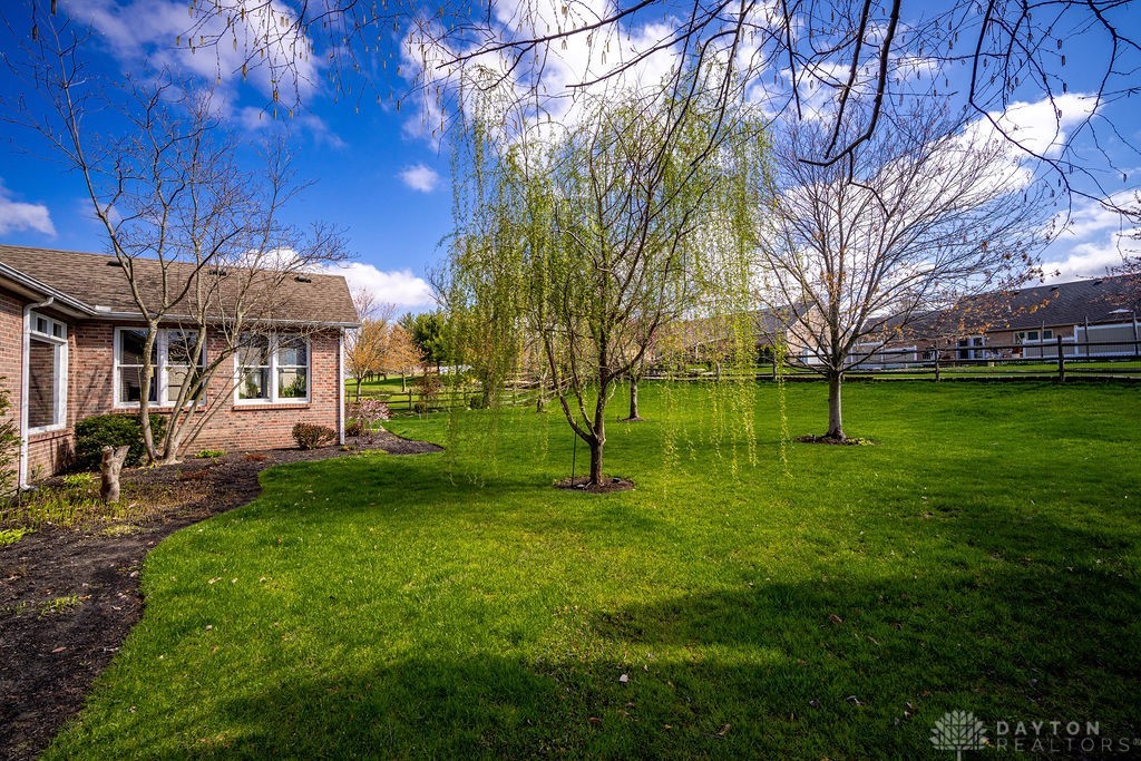 1668 Nichole Court, Hamilton, Ohio image 37