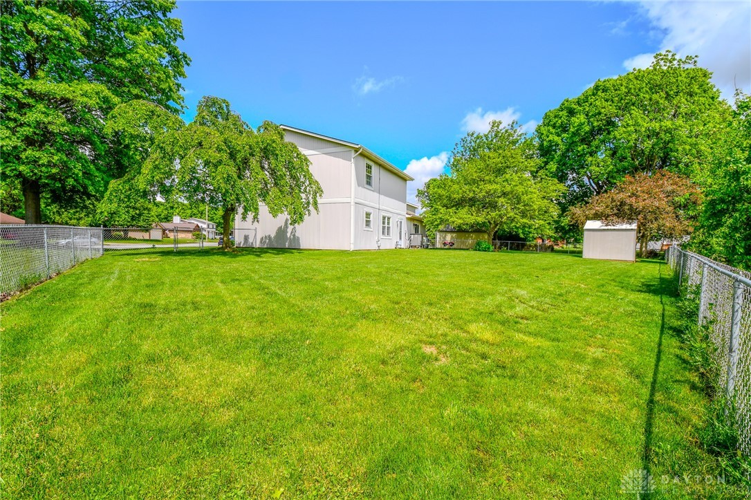 1015 Brookwood Court, Fairborn, Ohio image 33