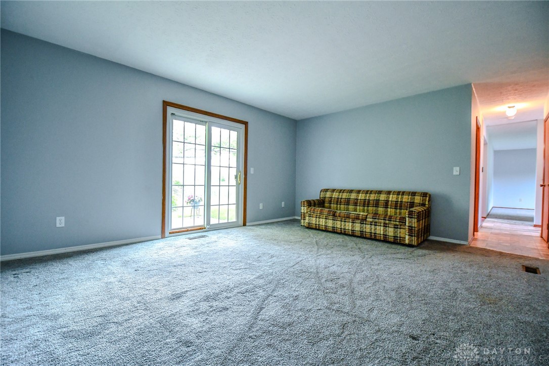 1015 Brookwood Court, Fairborn, Ohio image 20