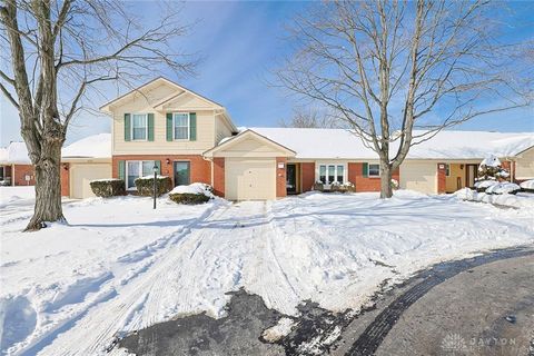 Photo of 8319 Leisure Drive, Dayton, OH 45458 (MLS # 951468)